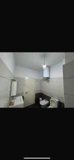 Adina Apartment - Tirana - 4