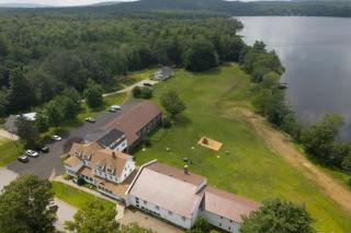 Lake Shore Farm Inn - Northwood - 0