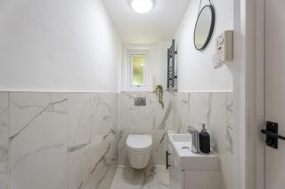 Elegant 3 Bed With Sofa Bed Just 5 Mins To Roundhay Park - Roundhay - 8