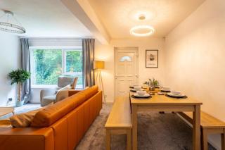Elegant 3 Bed With Sofa Bed Just 5 Mins To Roundhay Park - Roundhay - 4