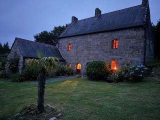 Splendide MANOIR - Proche plages - 4 chambres - 3sdb - 8 pers - WIFI - Plounérin - 9