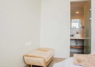 Elegant 2BR Retreat Resort Living in Cantonments - 1