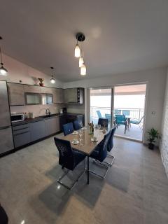 New flat Mušac with great view - 3