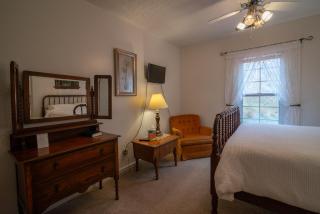 Moore House Inn & Cabins - Marlinton - 6