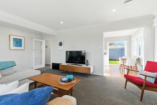 Retro Retreat with Outdoor Oasis - 3