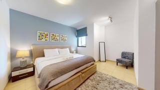 Vacationer I Royale 3 Bedroom I Steps to JBR Beach I Jumeirah I Free Gym, Pool, Parking & Wi-Fi - 9