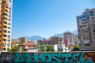D1 Hostel - Tirana - 7