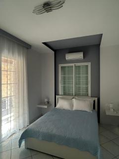Minimal Stay House - Petalidi - 1