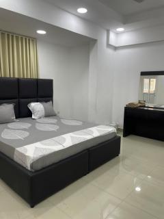 Spacious 2 bedroom & maid room - - 4