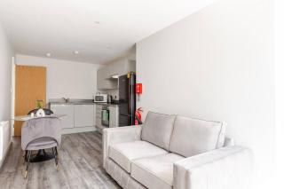 Urban Oasis by LVP Apartments - 1-Bed City Escape with Sofa Bed - Perfect for Business & Leisure - Liverpool - 4