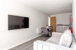 Urban Oasis by LVP Apartments - 1-Bed City Escape with Sofa Bed - Perfect for Business & Leisure - Liverpool - 4