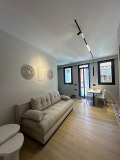 John&Nansy Cozy Apartment - Plomari - 4