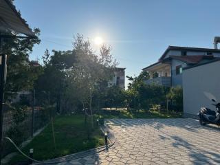 T & I Villa firepit, BBQ & grill - Draç - 3