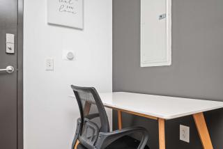 ATL 1B1B Condo! Free Street Parking! 542Blvd307 - 2