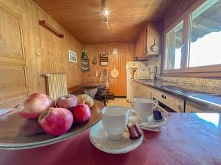 Chalet cosy, vue Alpes, cheminée & grande terrasse - Liddes - 7