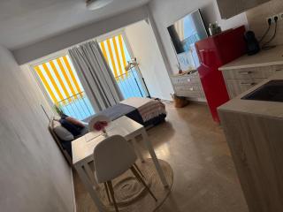 Sunrise beach palace studio - Castell-Platja d'Aro - 6