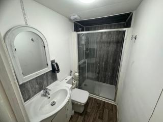 Old style room near Singleton Hospital sleeps three - Swansea - 6