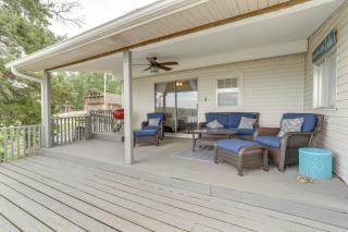 Norfork Lake Views Home with Deck in Henderson - 9