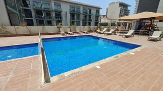 StayShort - JVC Apartment that Sleeps 4 with a Great Pool - 9