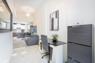 StayShort - JVC Apartment that Sleeps 4 with a Great Pool - 2