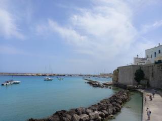 Tra castello e porto - Otranto - 7