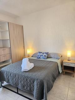 New Bamboo Los Pirineos business and leisure - Cedro - 1