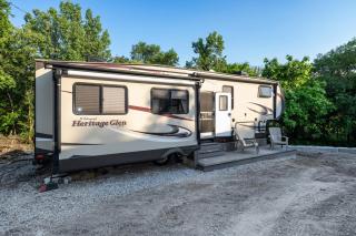 Luxury Camper in Dunes Grill Fire Pit - Gary - 7