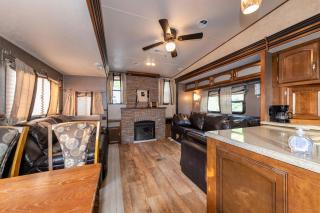 Luxury Camper in Dunes Grill Fire Pit - Gary - 5