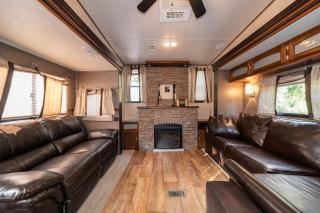 Luxury Camper in Dunes Grill Fire Pit - Gary - 4