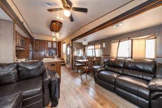 Luxury Camper in Dunes Grill Fire Pit - Gary - 2