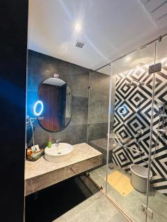 The Florist Stay in Noida - Ghaziabad - 1