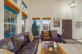 Tall Timber Getaway - 7