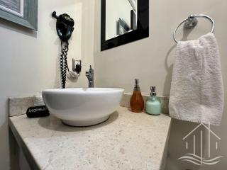 Promo-2BR-Sleeps 8-Luxe Dept-1 Min Walk to Beach - Mazatlán - 3