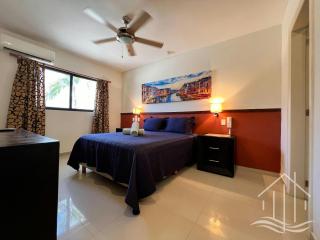 Promo-2BR-Luxe Dept-1 Min Walk to Beach-Sleeps 6 - Mazatlán - 8