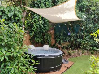 Joli studio climatisé avec jacuzzi privé et entrée indépendante - Fréjus - 2