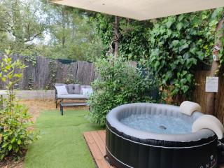 Joli studio climatisé avec jacuzzi privé et entrée indépendante - Fréjus - 9