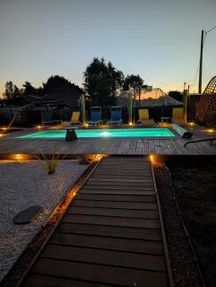 L'échappée Huroise, piscine et spa privatifs - Hure - 7