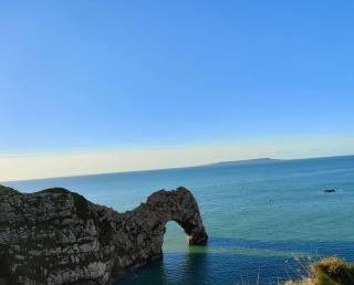 Frugal 2 bed mid-terrace guest house - Radipole - 1