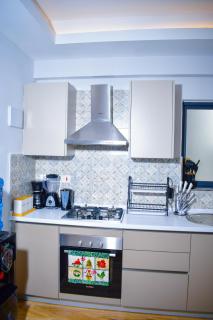 Cozy Nairobi 1BR, Westlands Views, Rooftop Pool, Lounge and Gym - 3
