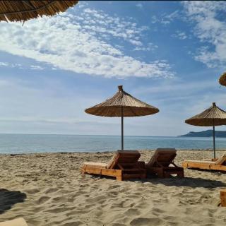 Blue Harmony - Lalzit Bay - 1
