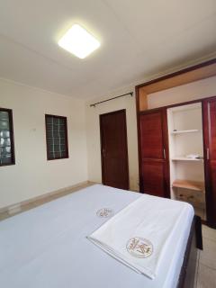 Appartement meublé spacieux 2 chambres salon Yassa - Douala - 4