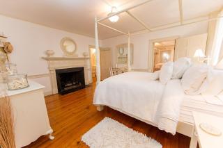 The Cottage House - 1