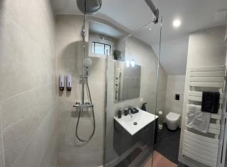 Maison 90m2 de 2 à 10 personnes - Colombier-Saugnieu - 8