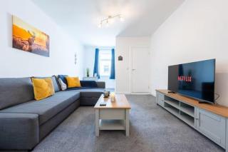 Morden 2BR Apt with city views - Manchester - 0