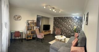 Maison 90m2 de 2 à 10 personnes - Colombier-Saugnieu - 3