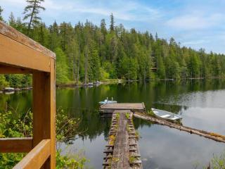 The Lakeside Cottage - Gibsons - 9