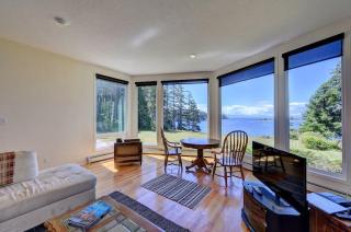 Pacific Coast Beach House - Sooke - 6