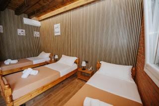 Borealis Guest House - Koman - 7