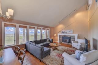 Kye Bay Beach House - Comox - 4
