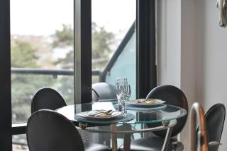 Harbourview Executive Condo - Victoria - 4